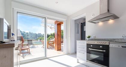 3 bedroom stunning home in Mezquitilla