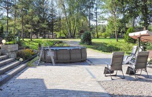 Baignoire à remous extérieure