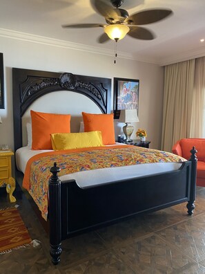 3 bedrooms, bed sheets