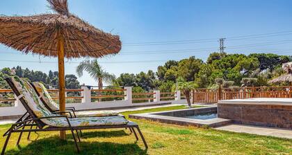 Stunning home in Mezquitilla
