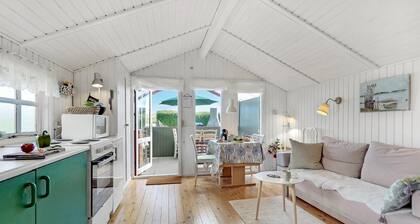 1 bedroom amazing home in Stege