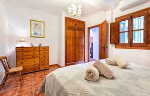 2 chambres, Wi-Fi gratuit, draps fournis