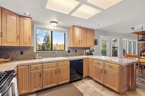 Fridge, microwave, oven, stovetop - Forest View Cabin - 4 BR, Family & Pet-Friendly, AC, Game Area, & Close Hiking (Arnold)