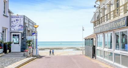 1 bedroom cozy apartment in Pirou