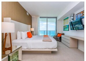 1 bedroom, in-room safe, iron/ironing board, free WiFi