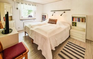 2 bedrooms, free WiFi