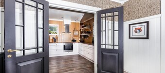 Gorgeous home in Vestnes with WiFi