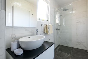 Dusche