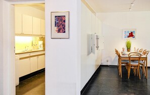 Dining - Stunning apartment in Bergen aan Zee (Bergen aan Zee)