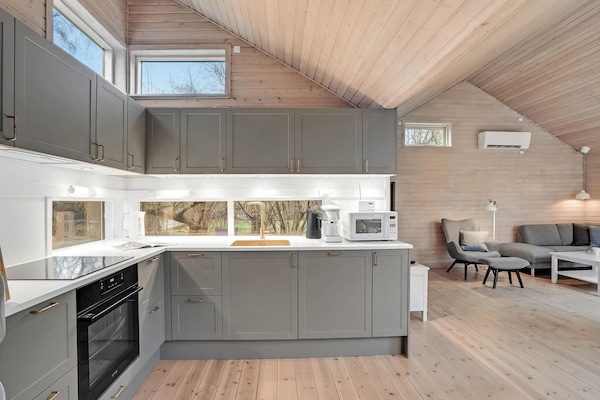 Køleskab, ovn, kogeplade, opvaskemaskine