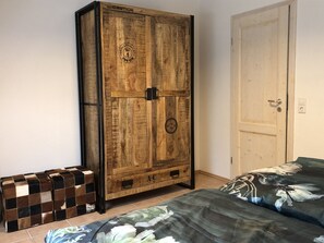 4 habitaciones y caja de seguridad en la habitación 