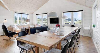 Cozy home in Vestervig with WiFi