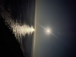 صورة غير مصنفة، 3 من 7، زرّ