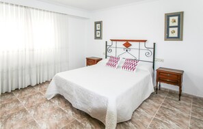 4 bedrooms