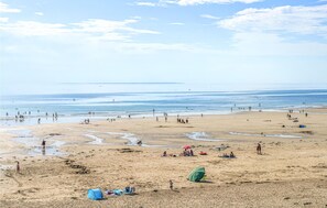 Ubicación cercana a la playa y pesca