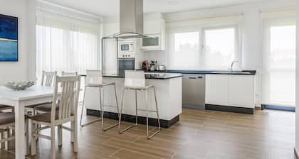 Awesome home in Noia with WiFi