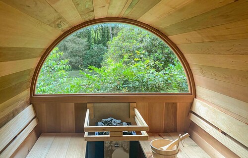 Stunning home in Meeuwen-Gruitrode