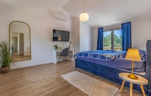 3 chambres, Wi-Fi gratuit, draps fournis