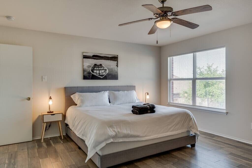 5 多间卧室、熨斗/熨衣板、旅行婴儿床、WiFi