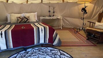 1 habitación y ropa de cama