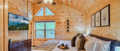 4 bedrooms, free WiFi, bed sheets