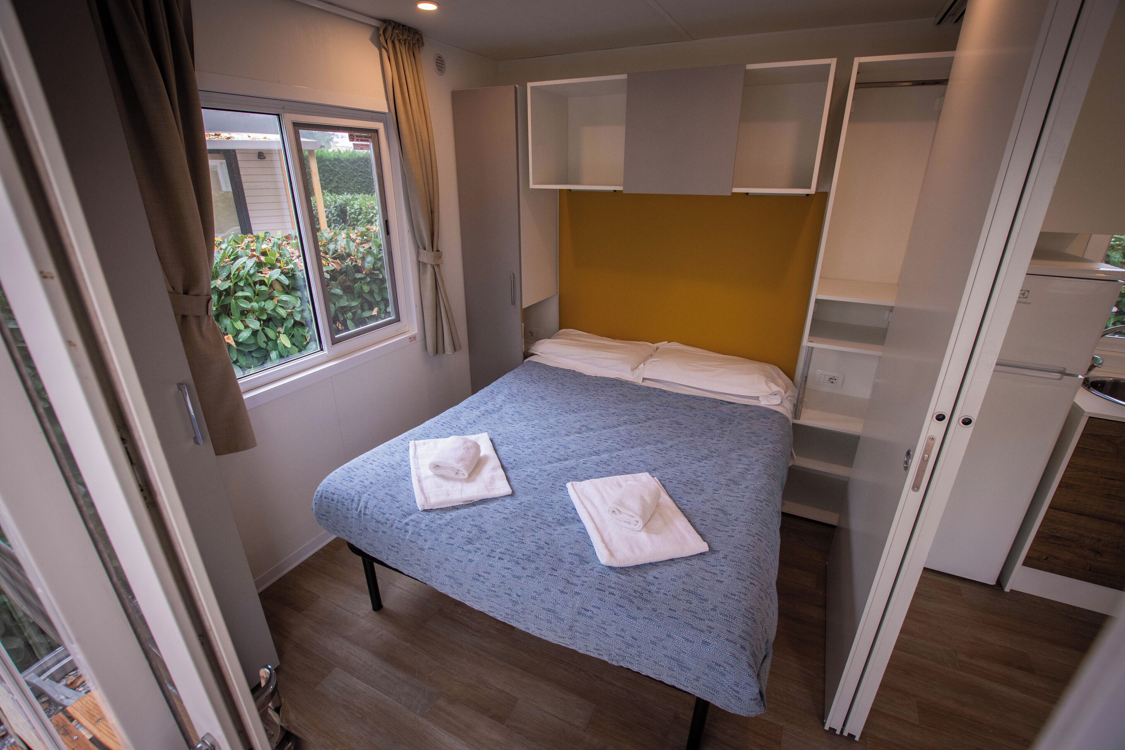 1 makuuhuone, silitysrauta/-lauta, internet, vuodevaatteet