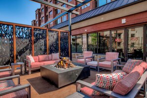 Terrace/patio - Village at Breckenridge - Shavano Unit 2603 Ski In/Out (Breckenridge)