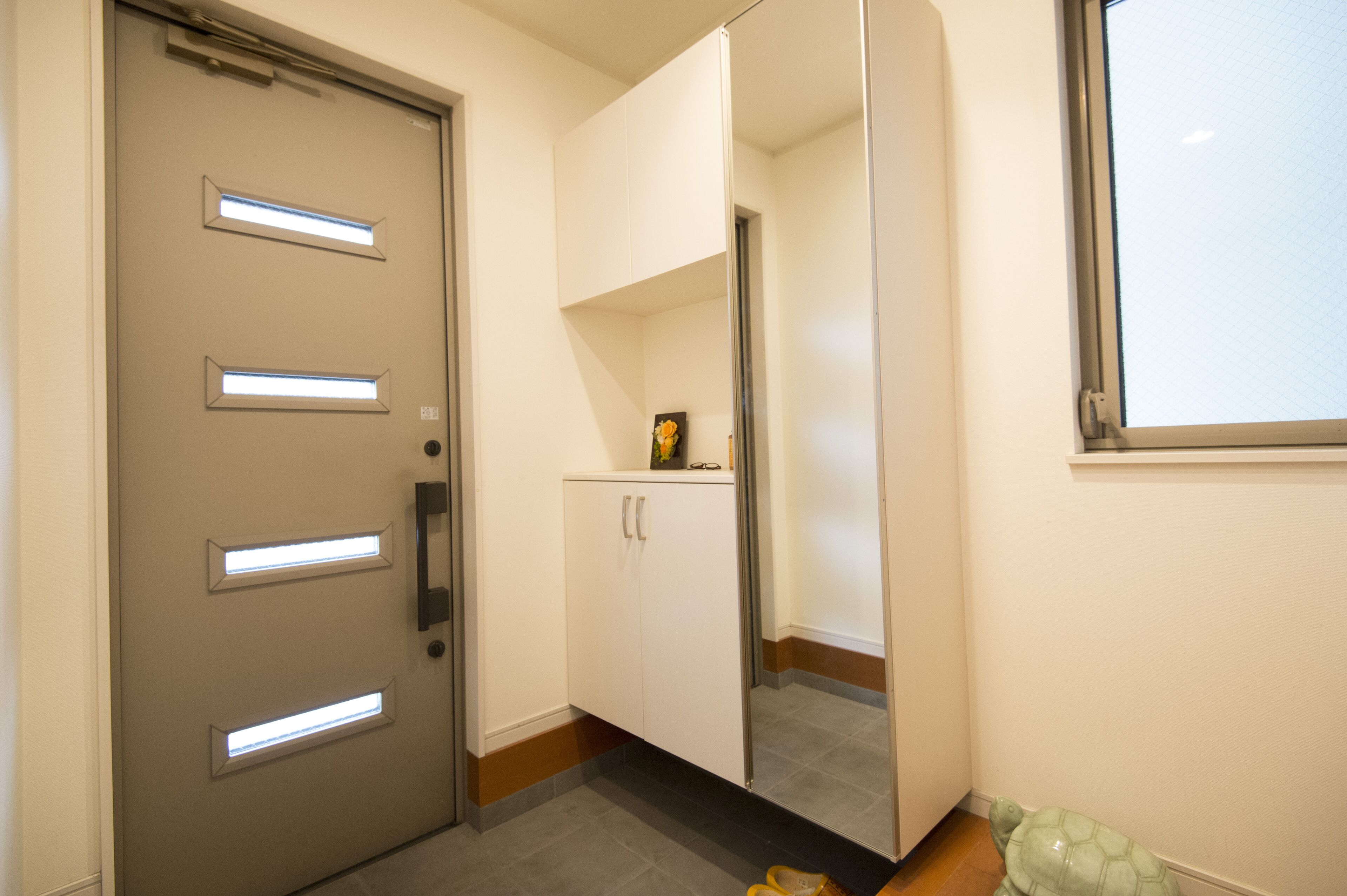 บริเวณประตูทางเข้า