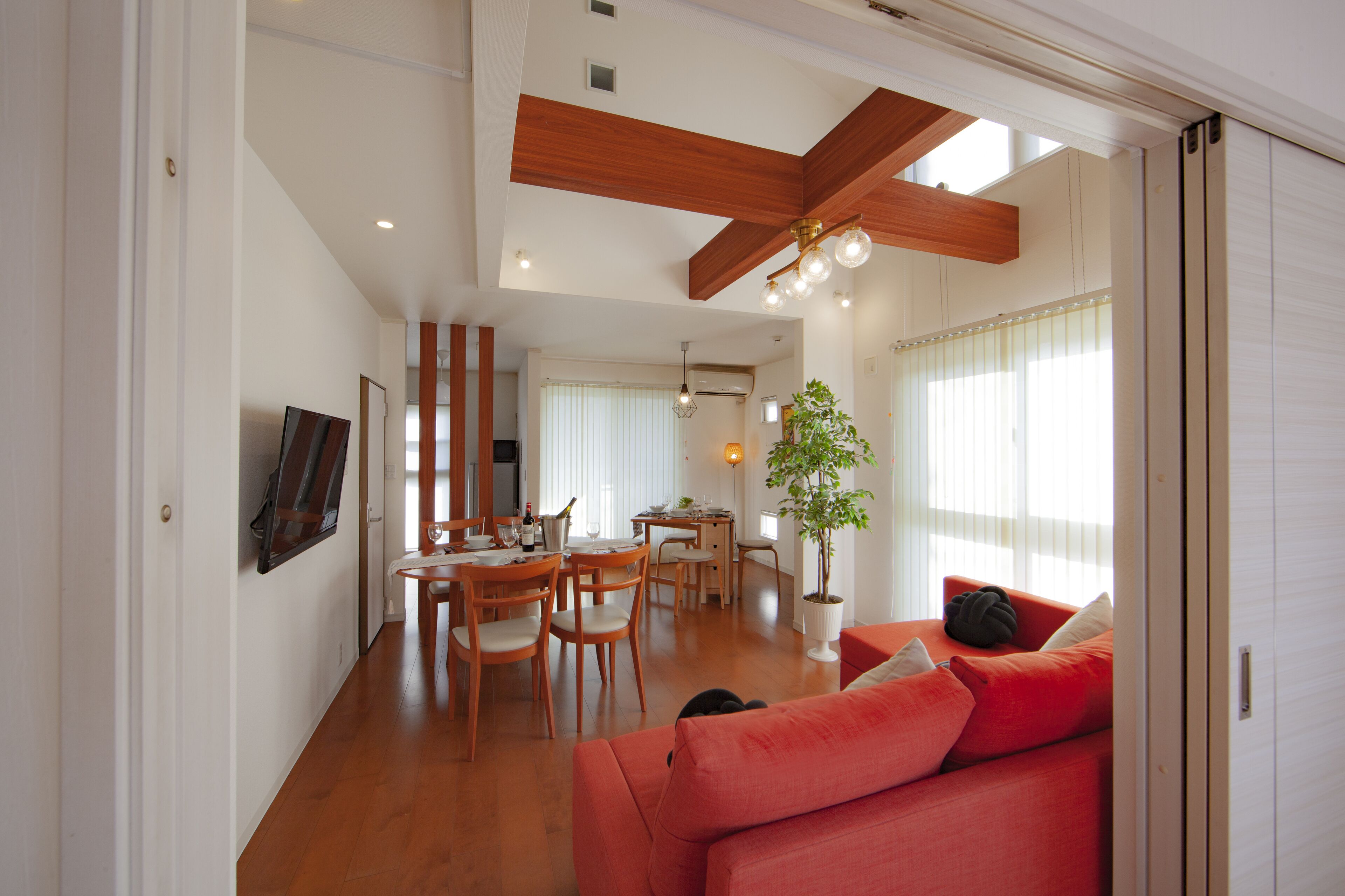 Apartment, 4 Bedrooms | Living area