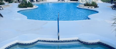 AuĂenpool