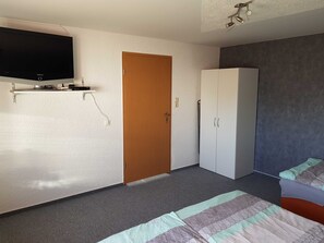 2 habitaciones, wifi, ropa de cama y acceso para silla de ruedas 