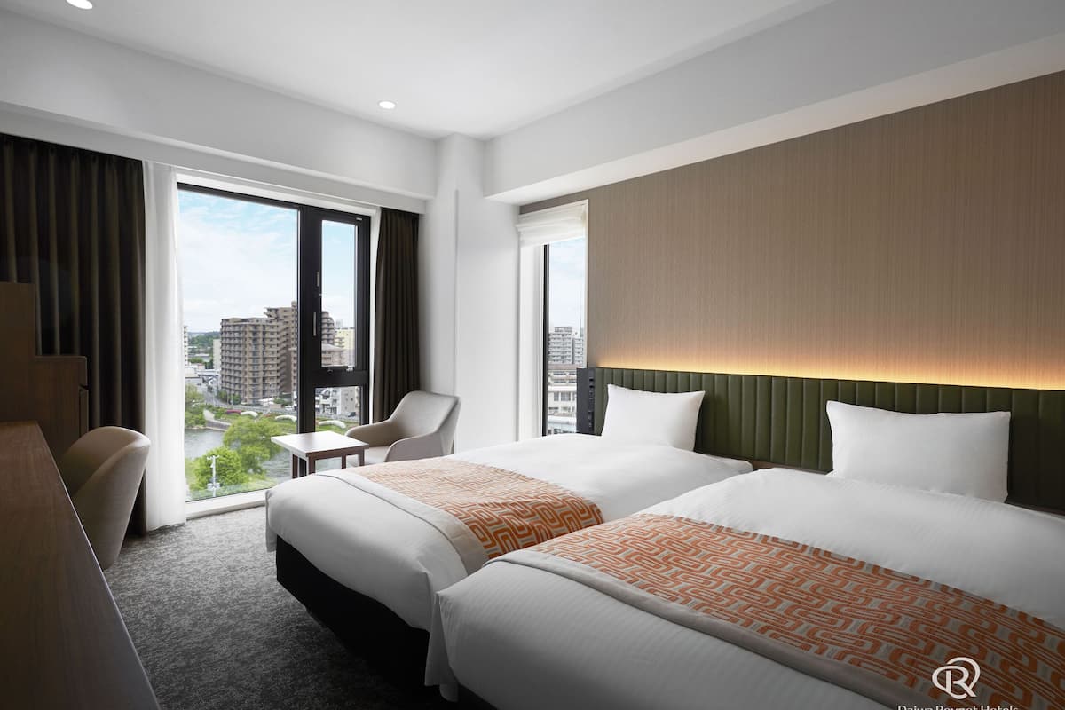 1 bedroom, premium bedding, down duvets, in-room safe