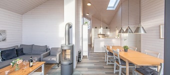 Awesome home in Krems II/WarderbrĂŒck