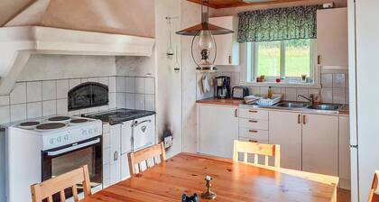 Awesome home in öje with lake view