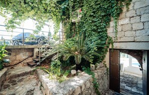 Property grounds - Amazing apartment in Gruda (Gruda)