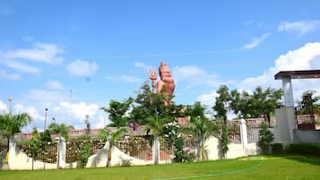 Mặt tiền nơi lưu trú
