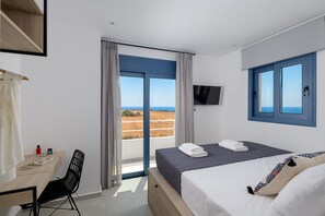 3 室のベッドルーム、アイロン / アイロン台、WiFi (無料)