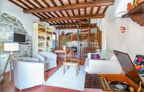 Cheminée, table de tennis de table