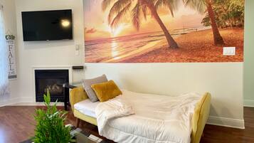 4 habitaciones, escritorio, tabla de planchar con plancha y wifi gratis