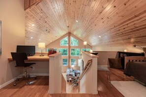 4 camere, una scrivania, ferro/asse da stiro, Wi-Fi gratuito