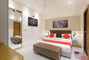 Desk, rollaway beds, free WiFi, bed sheets