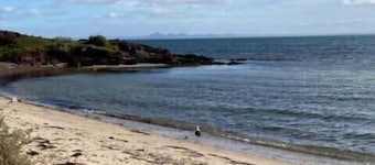 Sunset Cottage by the Bay, With Fire, Pet Friendly