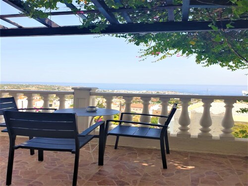 Entire Villa Thrilogy Full View