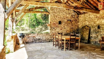 Restauration extérieure