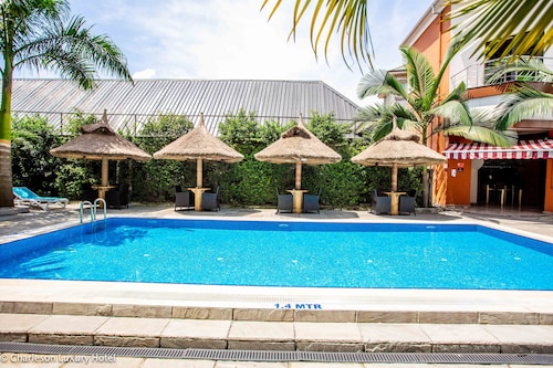 Charleson Luxury Hotel