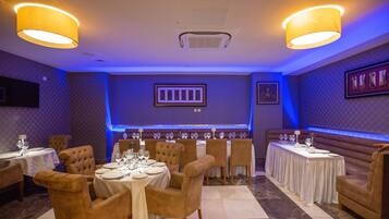 Tägliches inbegriffenes englisches Frühstück