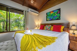 1 bedroom, in-room safe, free WiFi, bed sheets