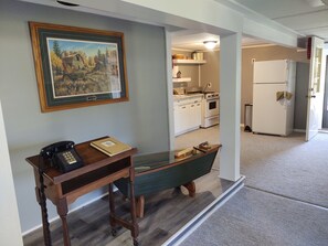 Unclassified image, 4 of 19, button