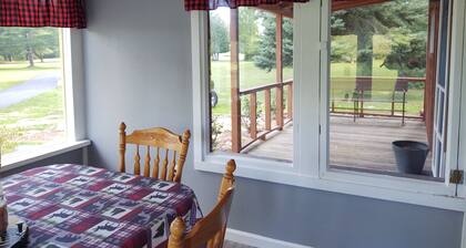 Home with peace and quiet near several attractions