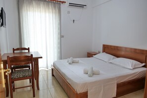 Interior - Aleksander Apartments (Ksamil)